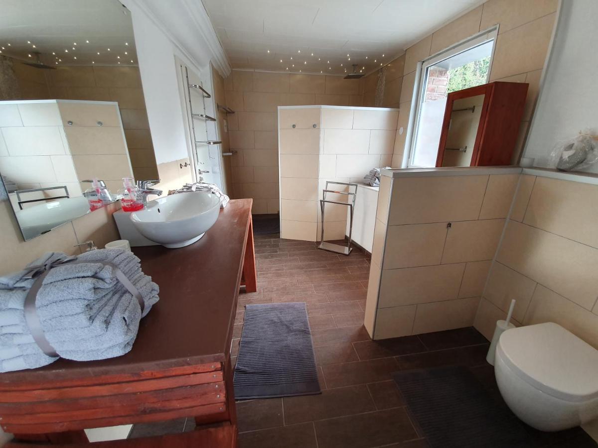Ferienhaus In Der Eifel Naehe Burg Satzvey, Phantasialand, Eifelwanderwege Mechernich Bagian luar foto